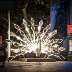 Warm White Peacock 6.6′ x 2′ x 4.9′ - Animals from Holiday Light Supplies, Ontario