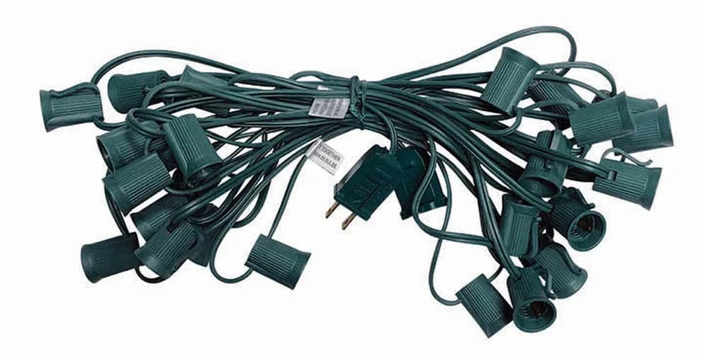 C9 Socket Strand — 100 ft, 12" Spacing — commercial Christmas lighting from Holiday Light Supplies