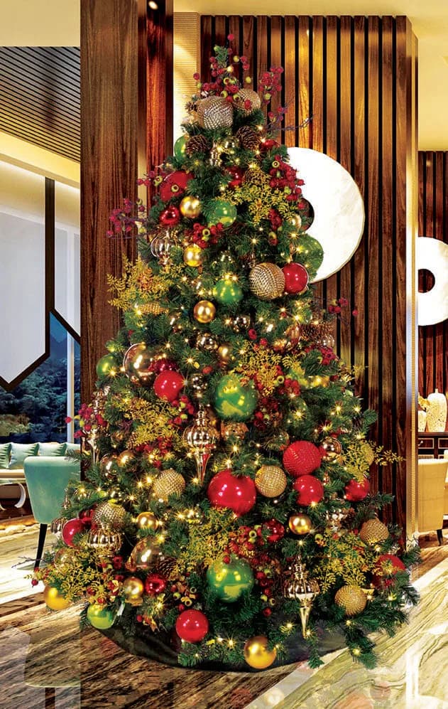 Classic Theme Pre-Decorated Christmas Tree — commercial Christmas lighting from Holiday Light Supplies