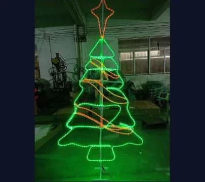 2D LED Spiral Christmas Tree Motif, green and red