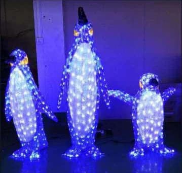 3D LED Penguin Family, cool white and blue